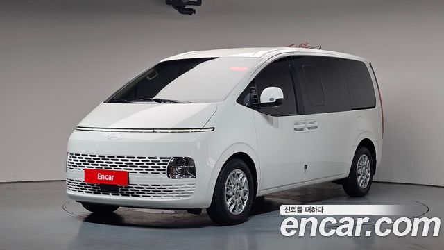 Hyundai Staria Cargo 5-Seater, 2025