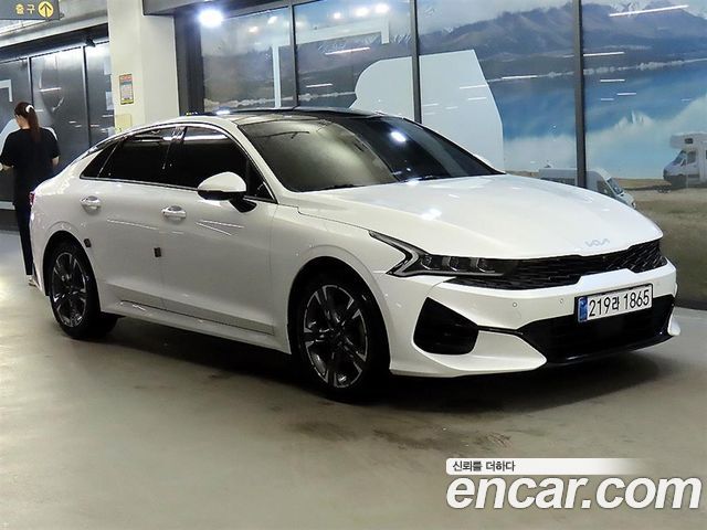 Kia K5 2.0, 2022