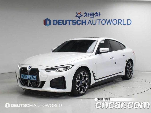 BMW i4 eDrive40 M Sports, 2022