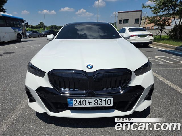 BMW 5-Series 520i Special Edition, 2024