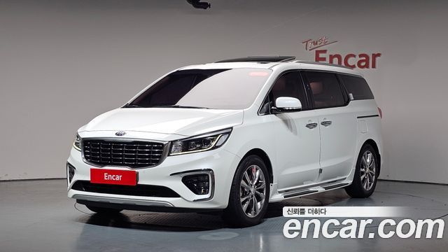Kia Canival 9-Seater Prstige, 2018