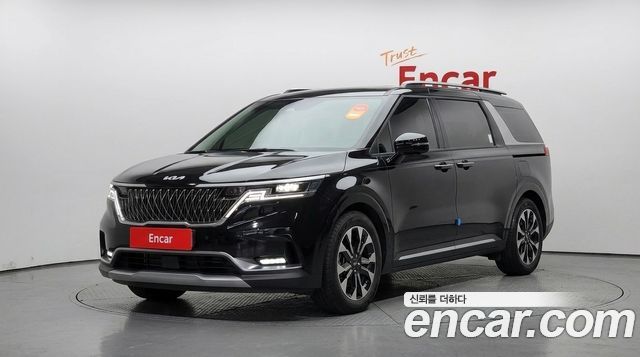 Kia Canival Diesel 9-Seater Prestige, 2021