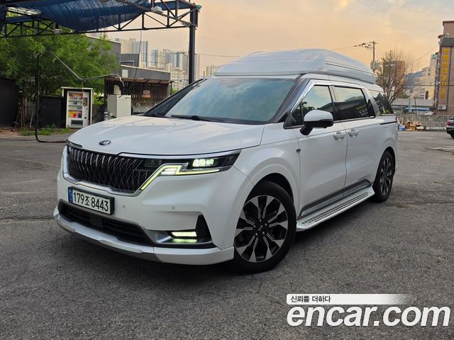 Kia Canival Gasoline 9-Seater Hi-Limousine, 2021