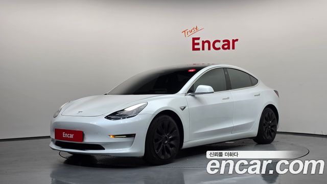 Tesla Model 3 Long Range AWD, 2020