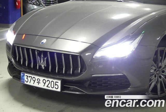 Maserati Quattroporte 3.0 GT, 2022