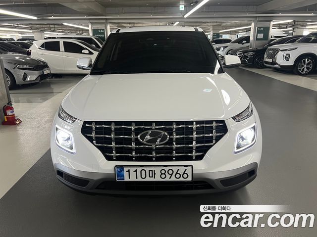 Hyundai Venue 1,6 Premium, 2026