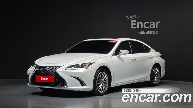 Lexus ES Luxury Plus, 2021