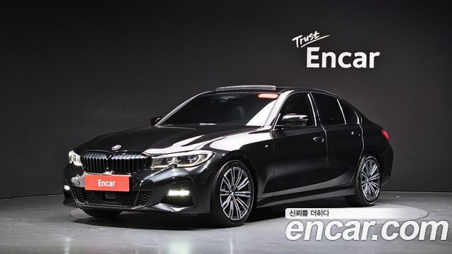 BMW 3-Series 320i M Sport, 2020