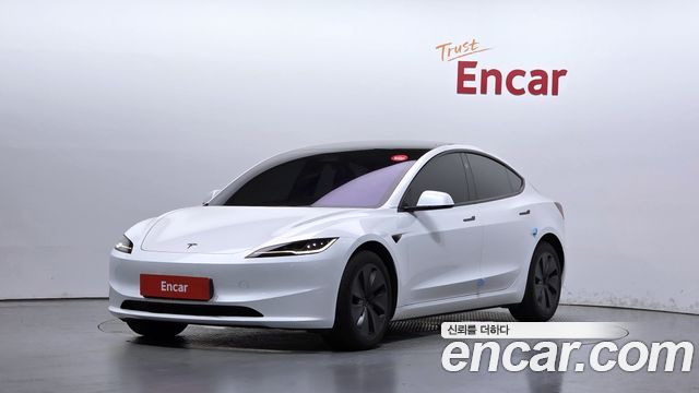 Tesla Model 3 RWD, 2025