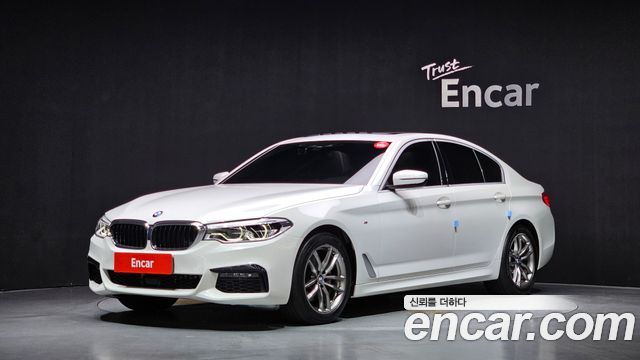 BMW 5-Series 520i M Sport, 2020