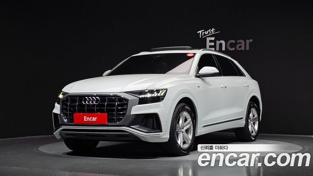 Audi Q8 45 TDI Quattro Premium, 2020