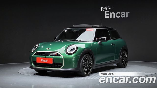 Mini Cooper Favoured, 2024