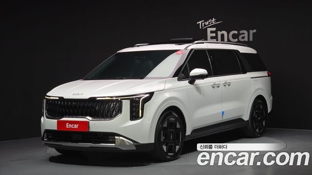 Kia Canival 9-Seater Signature, 2024