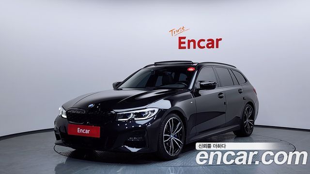 BMW 3-Series 320d Touring M Sport, 2022