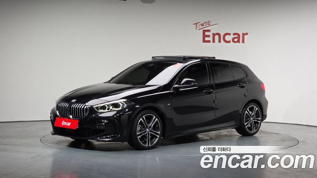 BMW 1-Series 120i M Sports, 2023