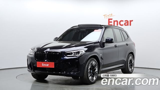 BMW iX3 M Sports, 2022
