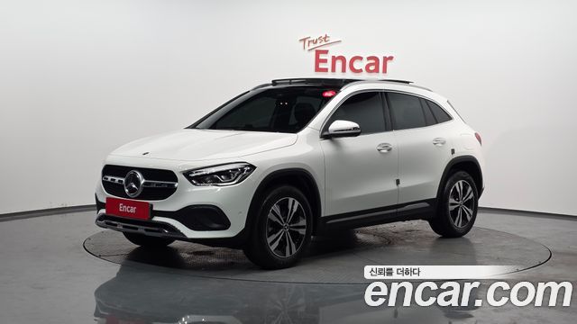 Mercedes-Benz GLA-Class GLA220, 2021