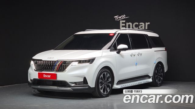Kia Canival 9-Seater Signature, 2023