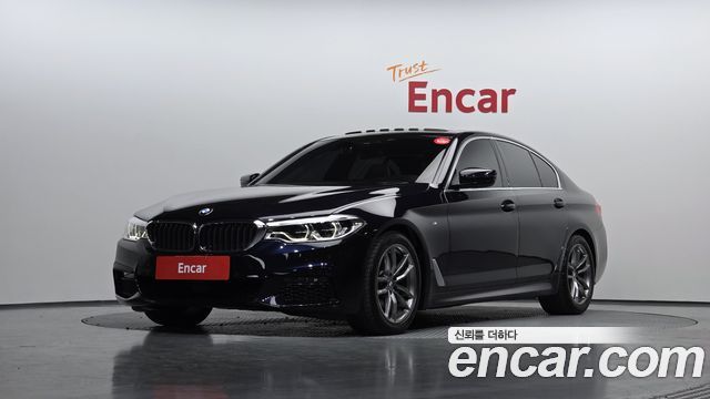 BMW 5-Series 520i M Sport, 2020