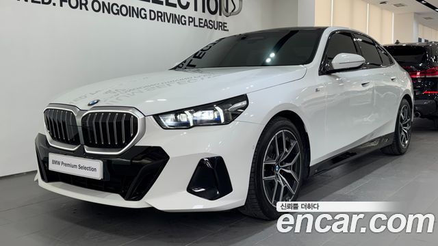 BMW 5-Series 520i M Sport, 2024