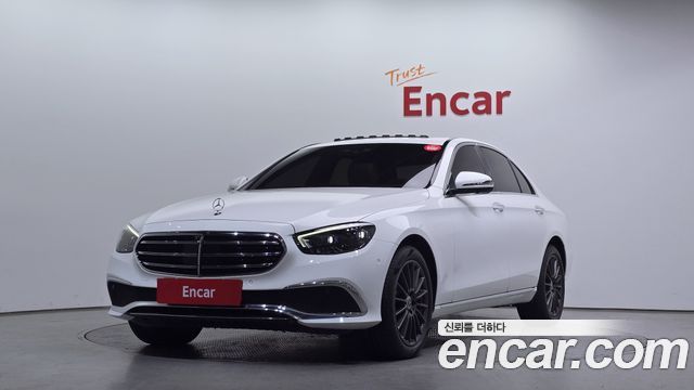 Mercedes-Benz E-Class E220d 4MATIC Exclusive, 2022