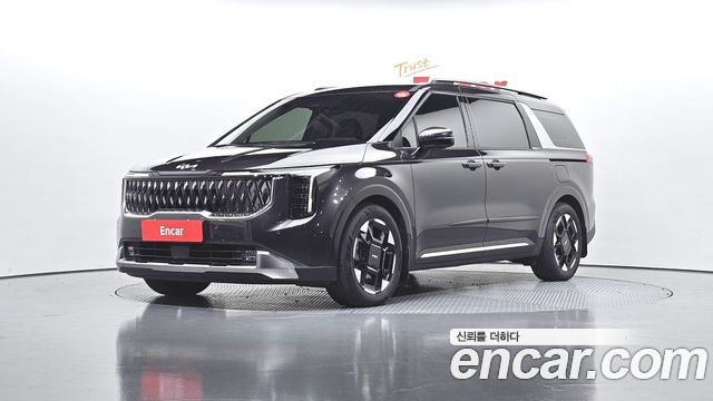 Kia Canival Gasoline 9-Seater Signature, 2024