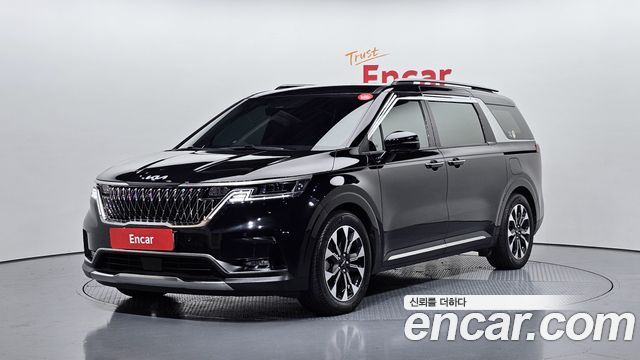 Kia Canival 7-Seater Signature, 2023