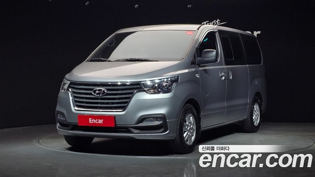 Hyundai Starex Van 5-Seater, 2018