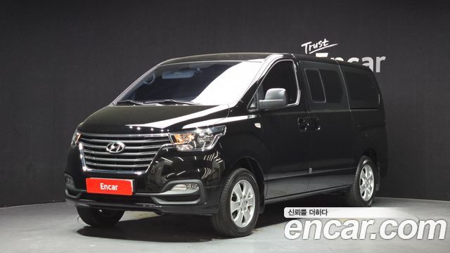 Hyundai Starex 4WD Urban 9-Seater, 2020