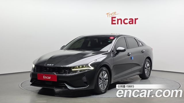 Kia K5 Trendy, 2023