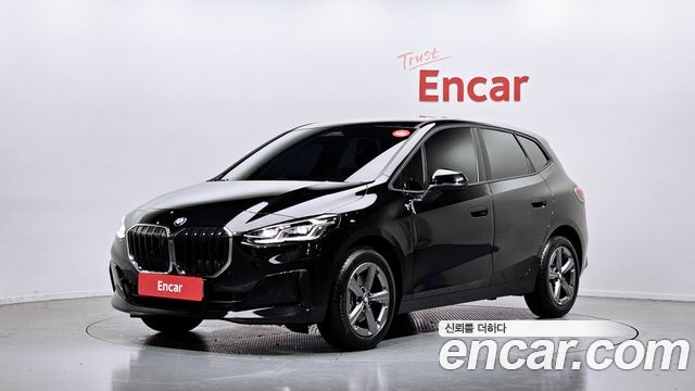 BMW 2-Series 220i Advantage, 2024