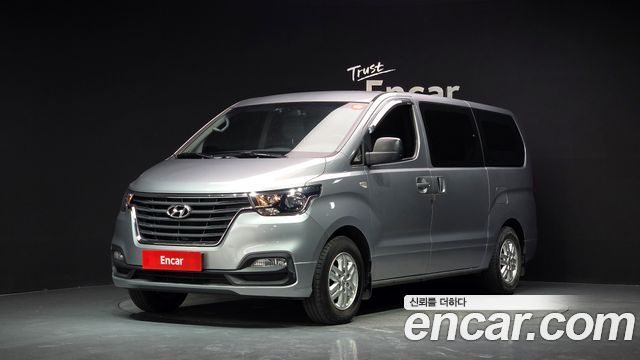 Hyundai Starex Van 5-Seater, 2018
