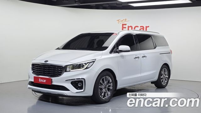 Kia Canival 9-Seater Prstige, 2018