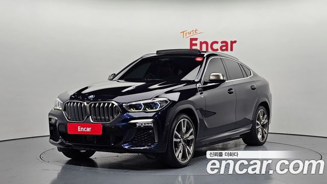 BMW X6 M50i, 2021