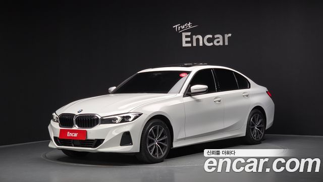 BMW 3-Series 320i, 2024