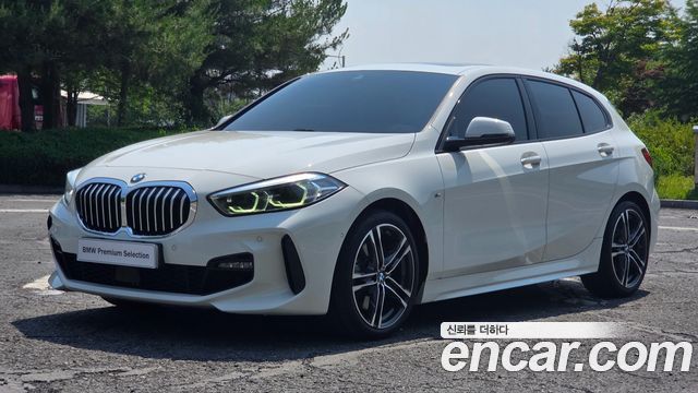 BMW 1-Series 120i M Sports, 2023