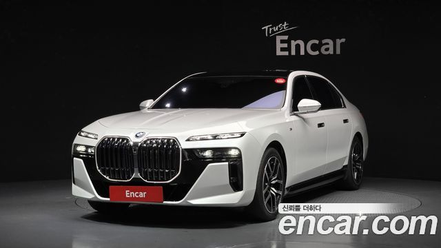 BMW i7 eDrive 50 M Sport, 2024