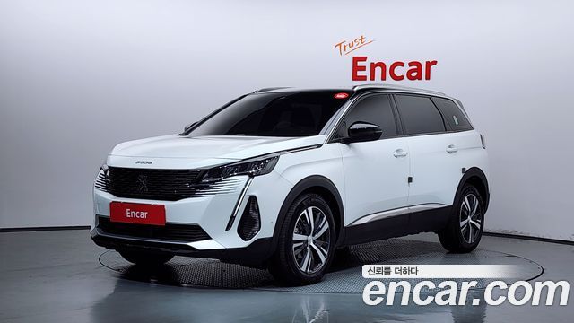 Peugeot 5008 1.2 Pure Tech Allure, 2024