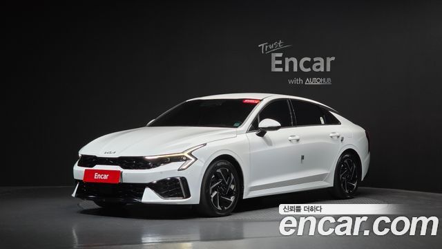 Kia K5 Signature, 2024