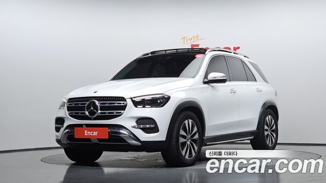 Mercedes-Benz GLE-Class GLE300d 4MATIC, 2024