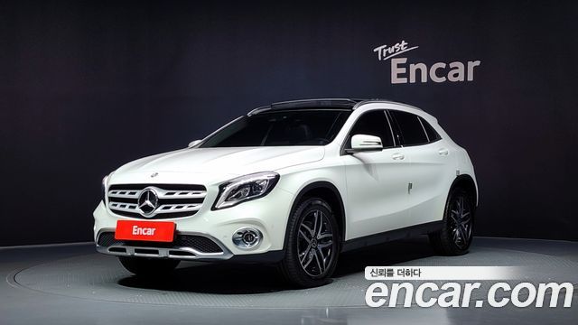 Mercedes-Benz GLA-Class GLA220 Premium, 2018