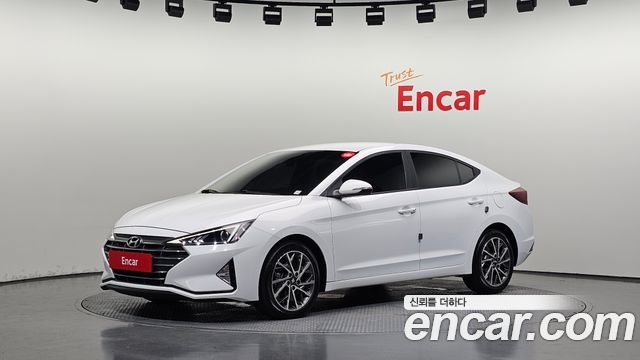 Hyundai AVANTE 1.6, 2020
