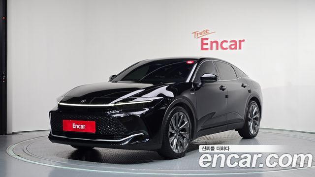 Toyota Crown 2.5 4WD Hybrid, 2025
