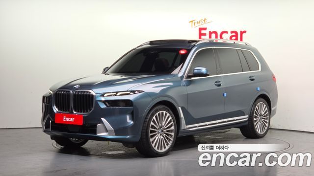 BMW X7 xDrive 40i Design Pure Excellence 7-Seater, 2023