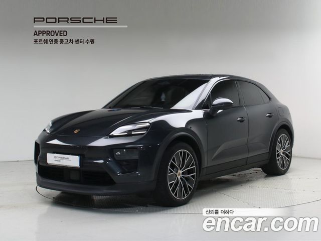 Porsche Macan 4S, 2025