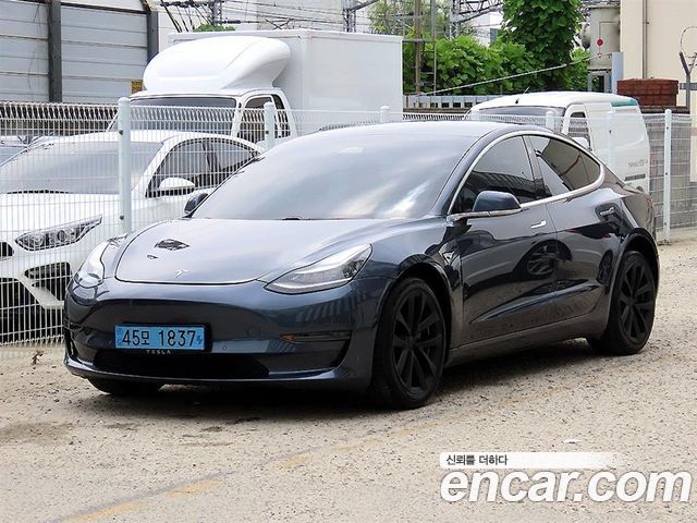 Tesla Model 3 Long Range AWD, 2020