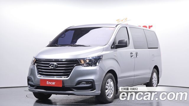 Hyundai Starex Van 3-Seater, 2019