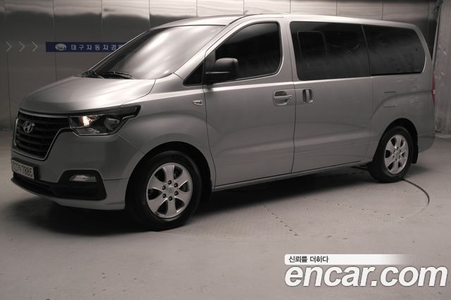 Hyundai Starex Wagon 11-Seater, 2019