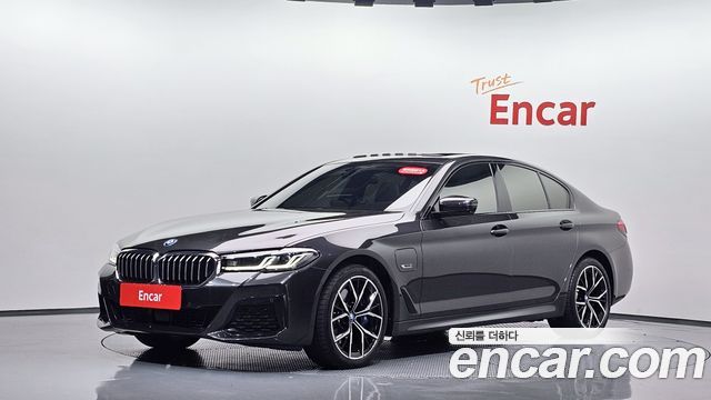 BMW 5-Series 530e M Sport, 2023