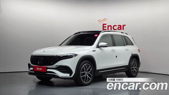 Mercedes-Benz EQB EQB300 4MATIC AMG Line, 2023